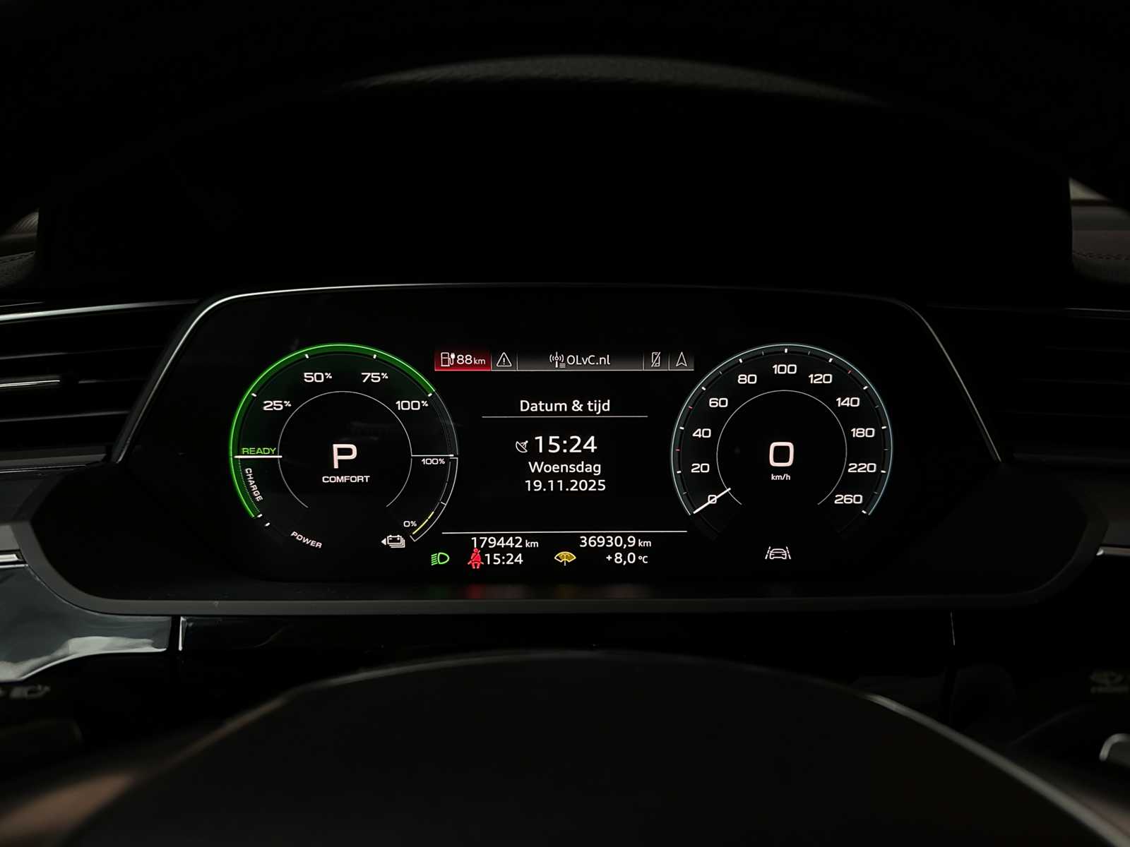 Audi e-tron 50 Quattro Edition 71 kWh 313pk 2020 (Origineel-NL), J-388-LL