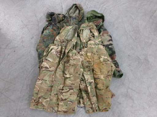 Rain Jackets Mix, partly defective (R11) (42x)