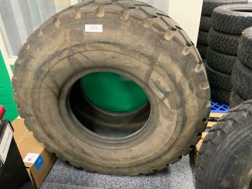 Runderneuert Legerbanden