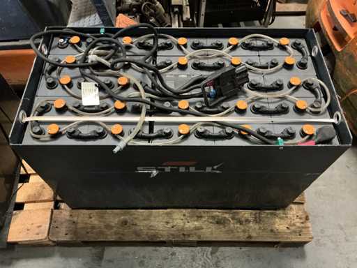 STILL - 48V 5PzS 625Ah - Încărcătoare de baterii - 2017