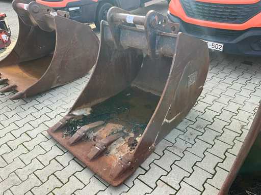 Buldoexcavator pentru pisici