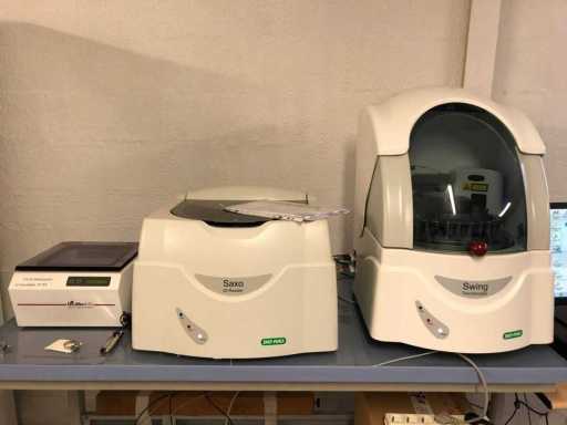 BIO-RAD - Swing TwinSampler II / ID-Reader Saxo / Incubator ID 37 SI - Sistem Pipettor pentru cardul de identificare și placa micro-imunohematologică