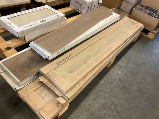 Lotto di residui in parquet ceramico