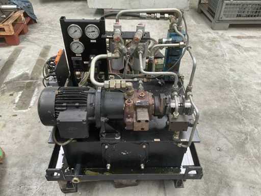 2002 Mannesmann Rexroth Hydraulic Power Unit