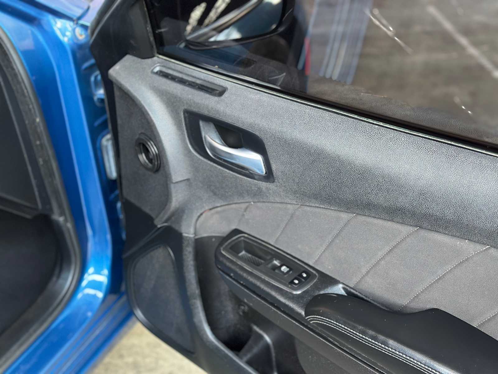 Dodge Charger SXT 3.6 V6 296pk 2021