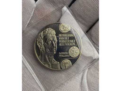 Niederlande / EOC Sammlermedaille 1992 – Koning Willem I in Schutzhülle