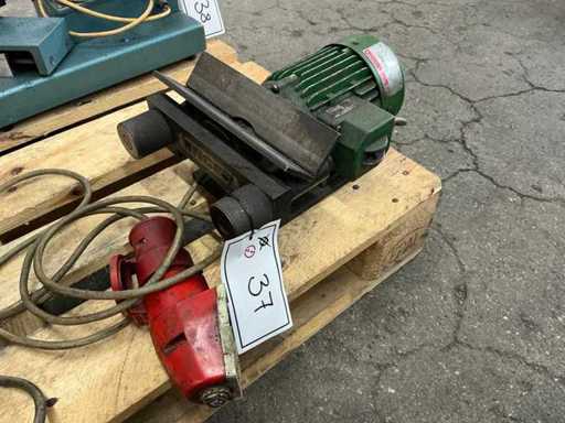 UNGER deburring machine