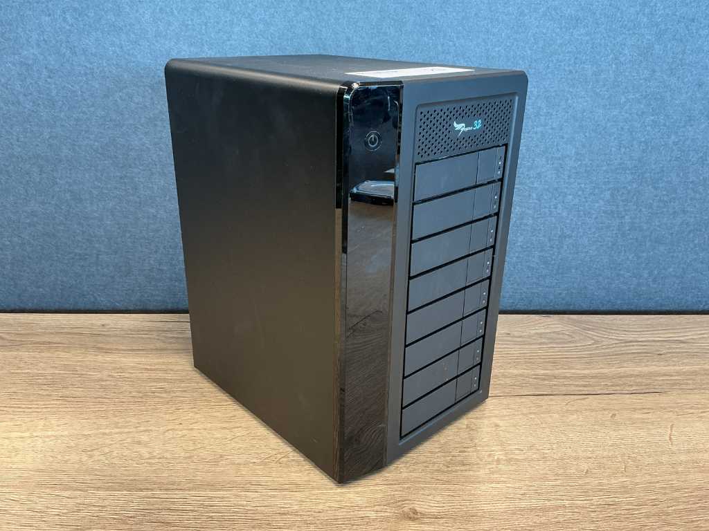 Promise Pegasus32 R8 Network Attached Storage