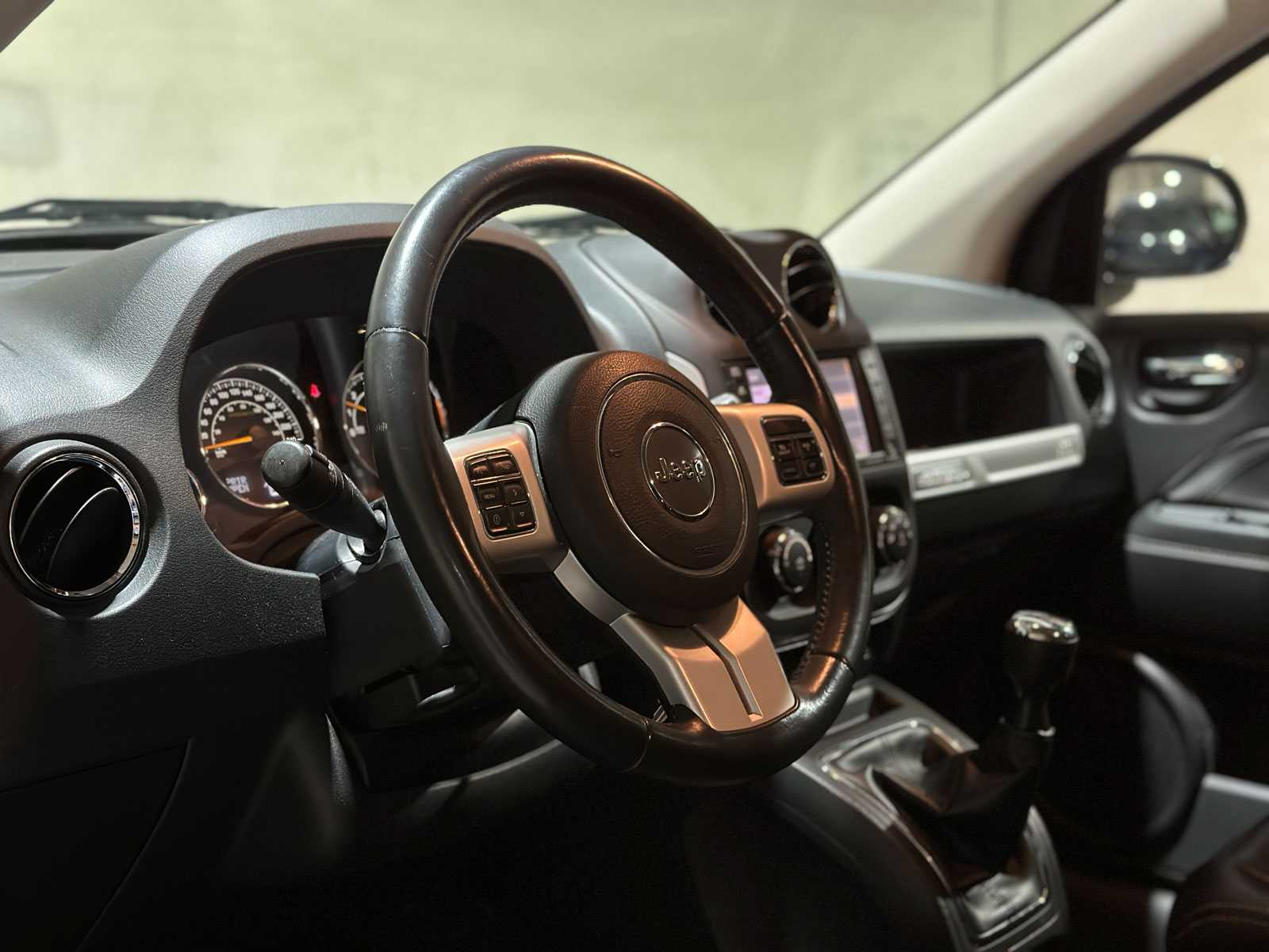 Jeep Compass 2.0 North Business Edition 156pk 2014 (Origineel-NL+1e eigenaar), 2-XKN-14