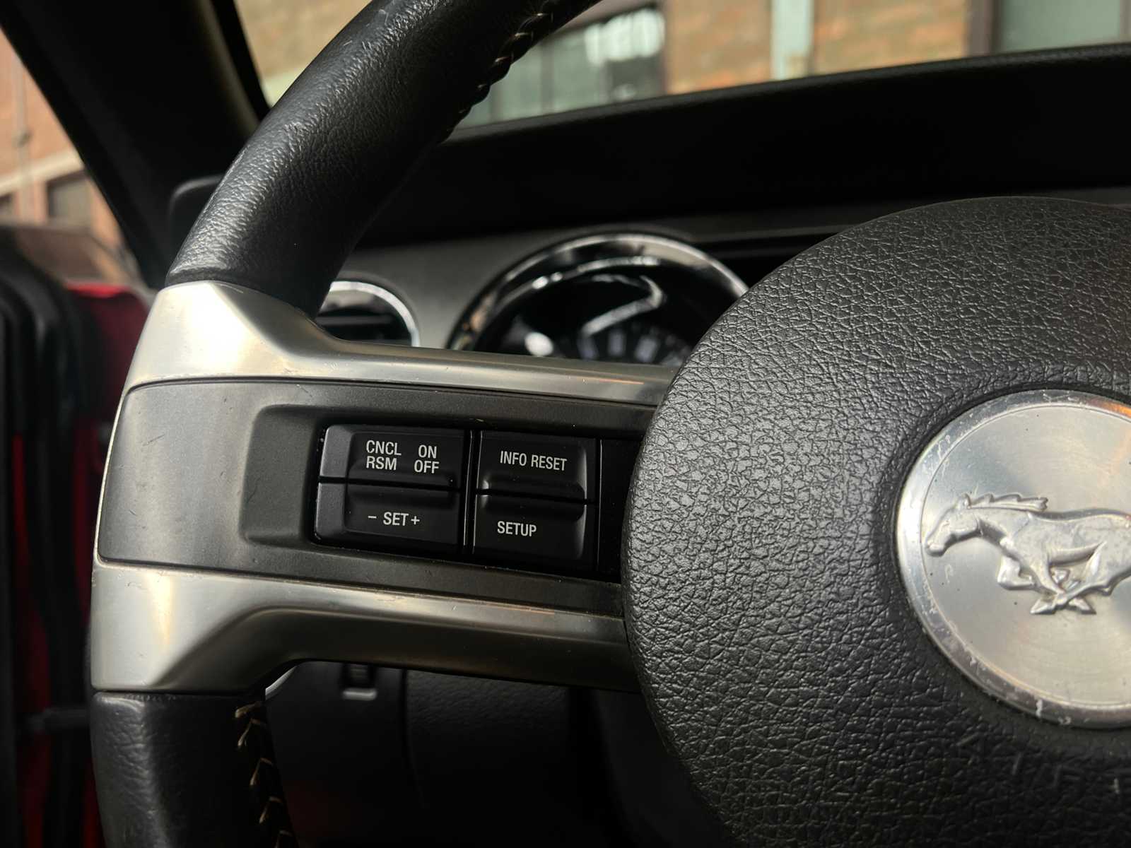 Ford Mustang 3.7 V6 310pk 2014