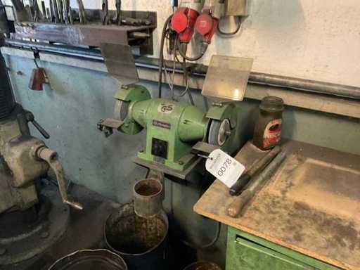 Młynek stołowy METABO Ds 7211 D