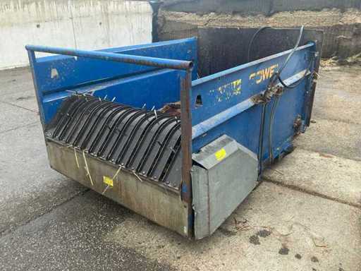 Göweil Round bale unloader