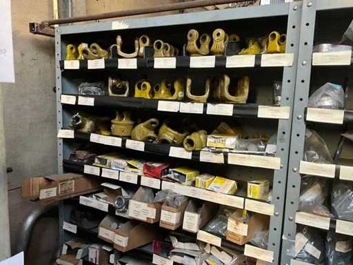 Walterscheid Un lot mare de piese pentru arborele cardan