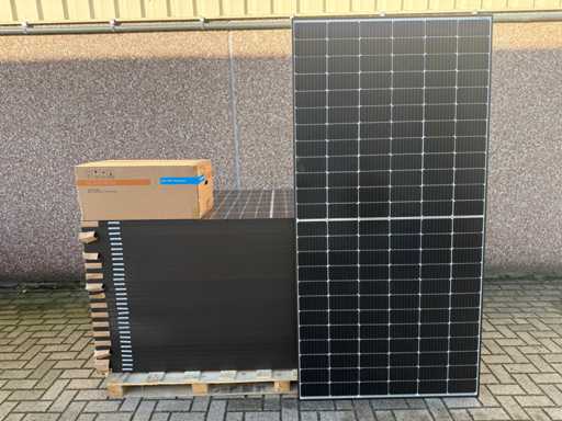 DAH Solar - set van 32 zonnepanelen (455 wp) - Sungrow 12k omvormer