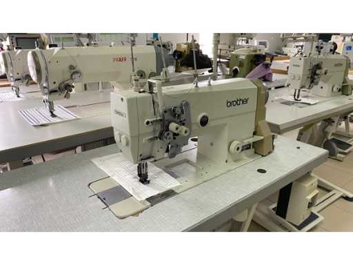 BROTHER - LT2-B845-3 - Two retractable needle Sewing Machine