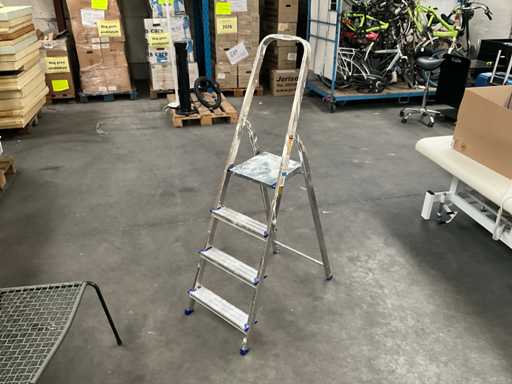 ESCALO Easy step Ladder