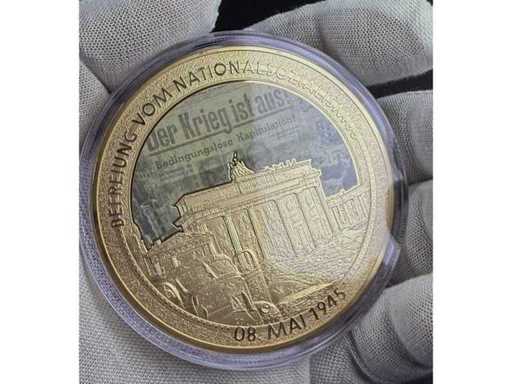 70 mm Gedenkmedaille „Tag der Befreiung – 70 Jahre Kriegsende“ 2015 Proof