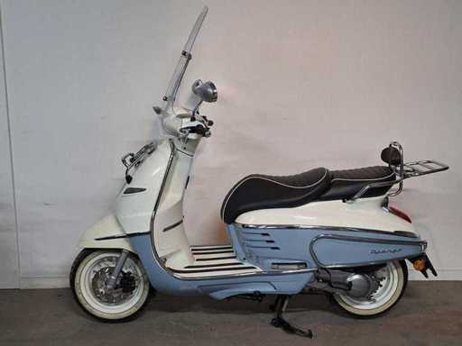 Peugeot Django 25 km moped 4 timpi