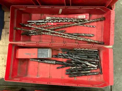 Lotto di utensili manuali