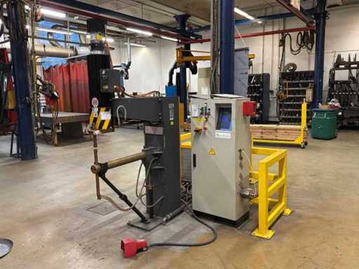 2014 ARO PAN160 Spot Welding Machine
