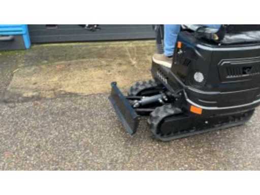 efe0f936-e70f-481a-b0a4-2e5fdbe286e2.mp4