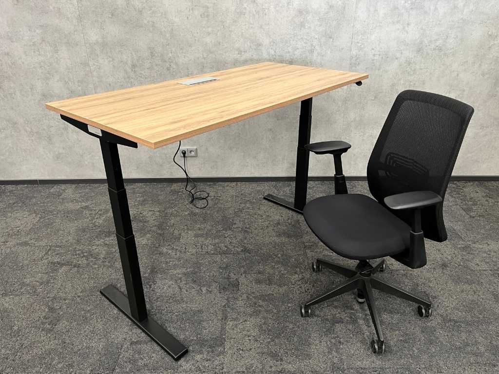 Haworth deals electric desk