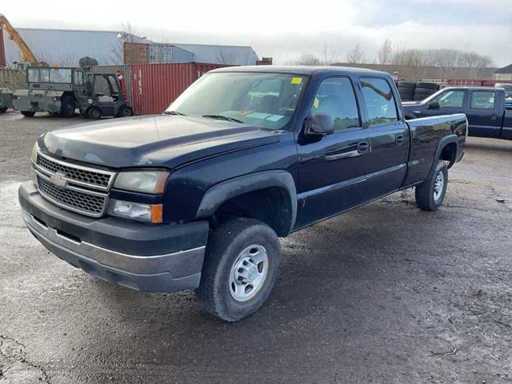 2005 Chevrolet Silverado 2500 HD Pickup