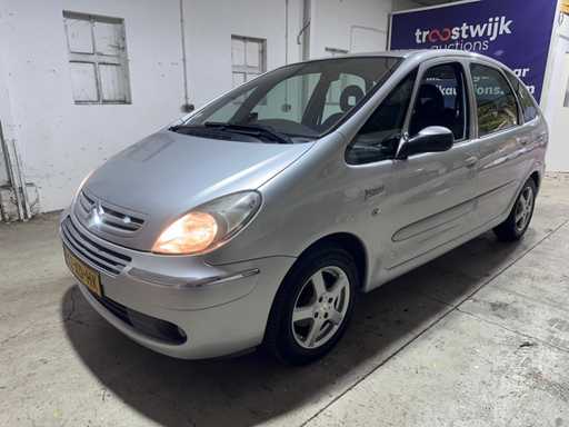 Citroen - Xsara Picasso - 1.6i-16V Caractère - 52-XD-HK