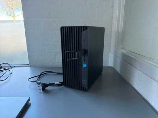 HP Pro Tower desktop cu Intel Core i5