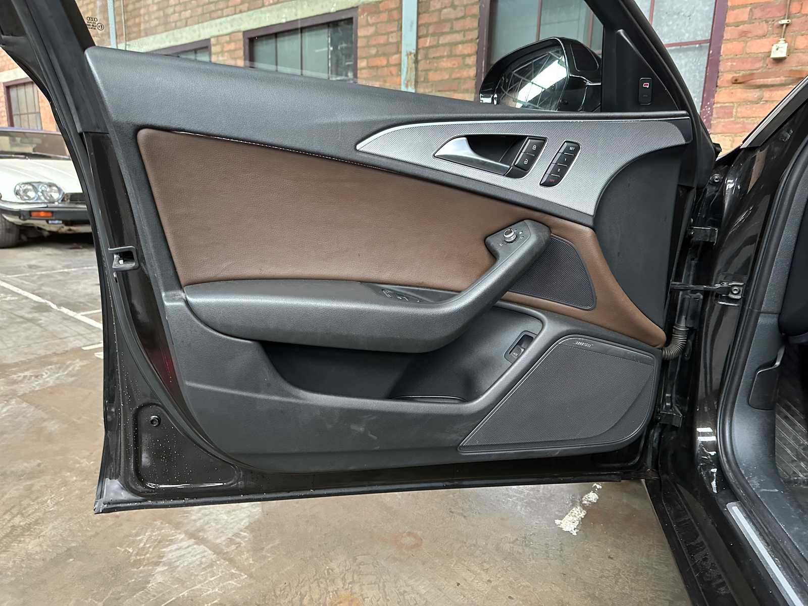 Audi A6 Limousine 2.0 TFSI Bns Edition 177 PS 2013, 2-KHZ-82