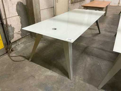 Office table