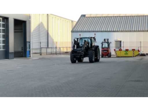 d5f51bfc-a70a-4154-954d-04cb203b6f0f.mp4