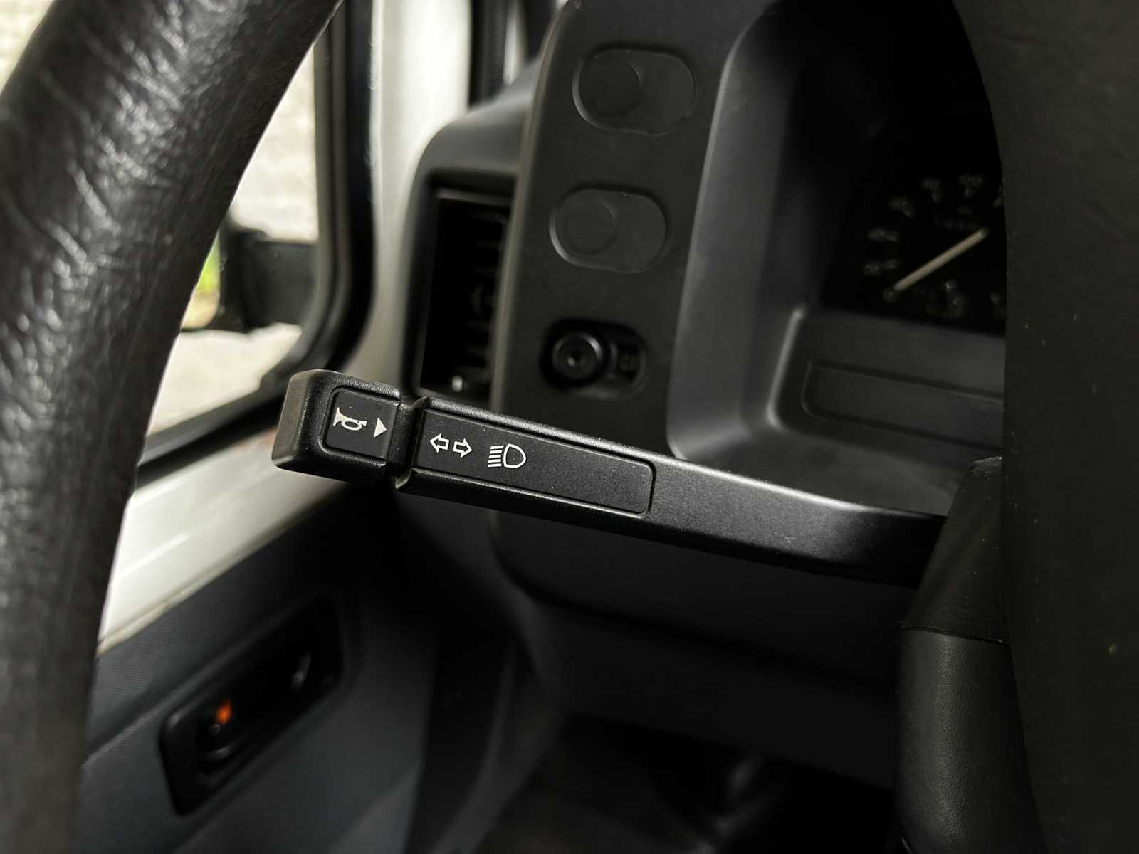 Ford Transit 100D KAMPEERAUTO 69pk 1992 Camper (Origineel-NL), DZ-NN-77