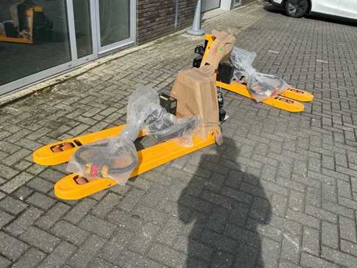 2023 Electric pallet truck 6213 Electric pallet truck