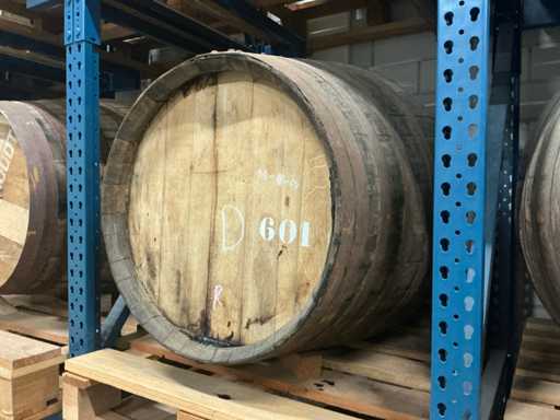 Hooghoudt classic Young Double Grain Jenever (1 barrel, 403 liters, aged for 6 years)