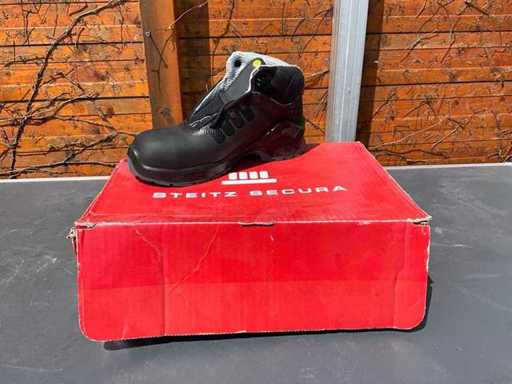 Steitz Secura Shoes & Boots