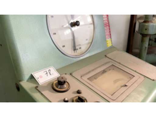 6579ad17-ca94-4b19-8a42-f3a89bcb09a7.mp4