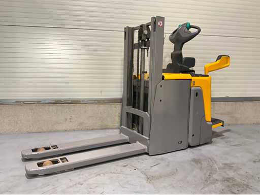 2019 Jungheinrich ERD 220 2000KG Meerij Stacker