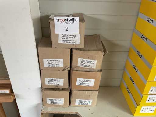 7 Schachteln Nägel; flacher Kopf