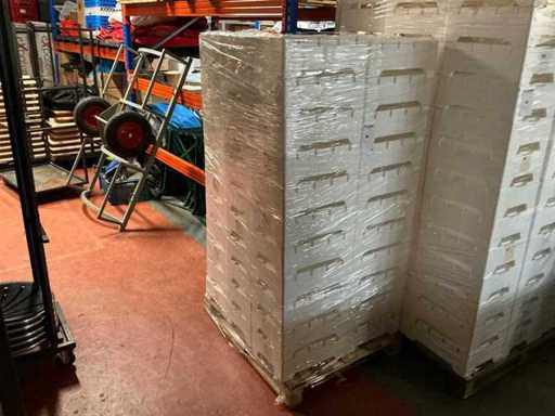 stapelbare EPS-Kisten (64x)