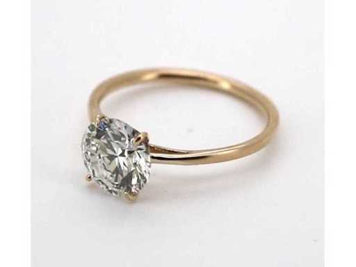 14 Karat Gelbgoldring mit 3 Karat. Diamant