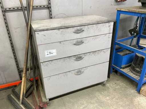 Armoire à tiroir télescopique avec contenu