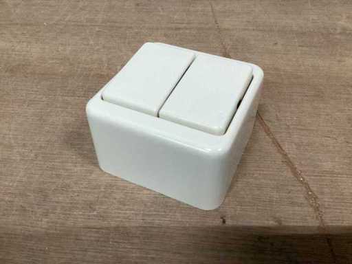 Interruttore Berker AP montato in superficie, interruttore a doppio cambio (20x)