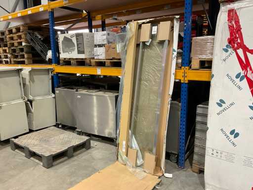 Novellini - Shower wall