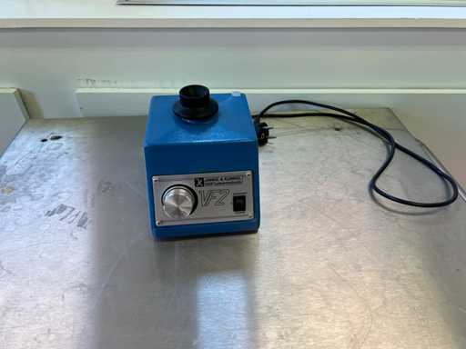 IKA - VF2 - Agitator Vortex