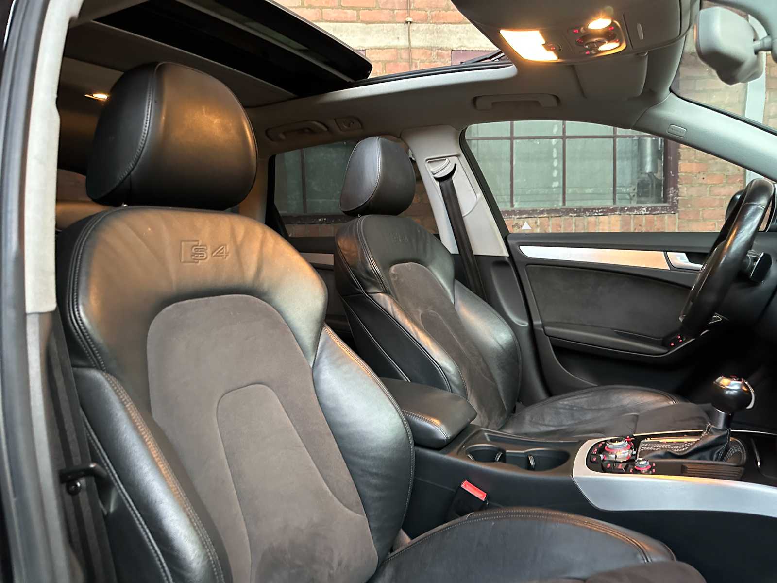 Audi S4 Avant 3.0 TFSI V6 Quattro Pro Line 333hp 2012 (Original-NL), 40-XRL-8