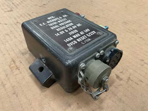 C.E.Niehoff & Co 76761-N3221 Regulator