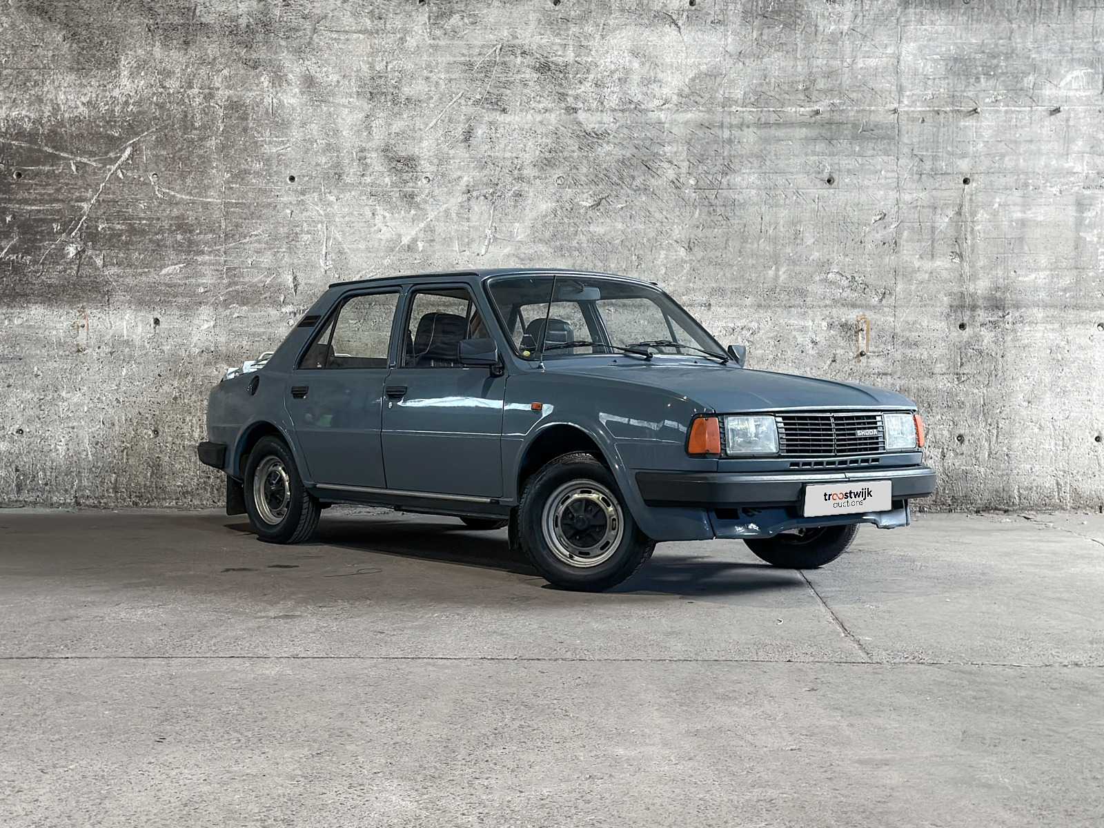 Skoda 120 L 52pk 1988