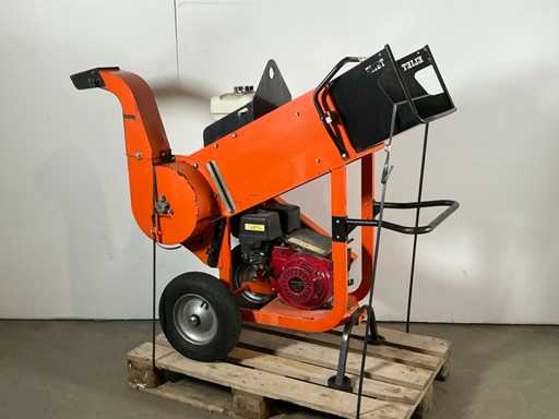 2015 Eliet Major 4S V3 Wood Chipper 55mm Petrol