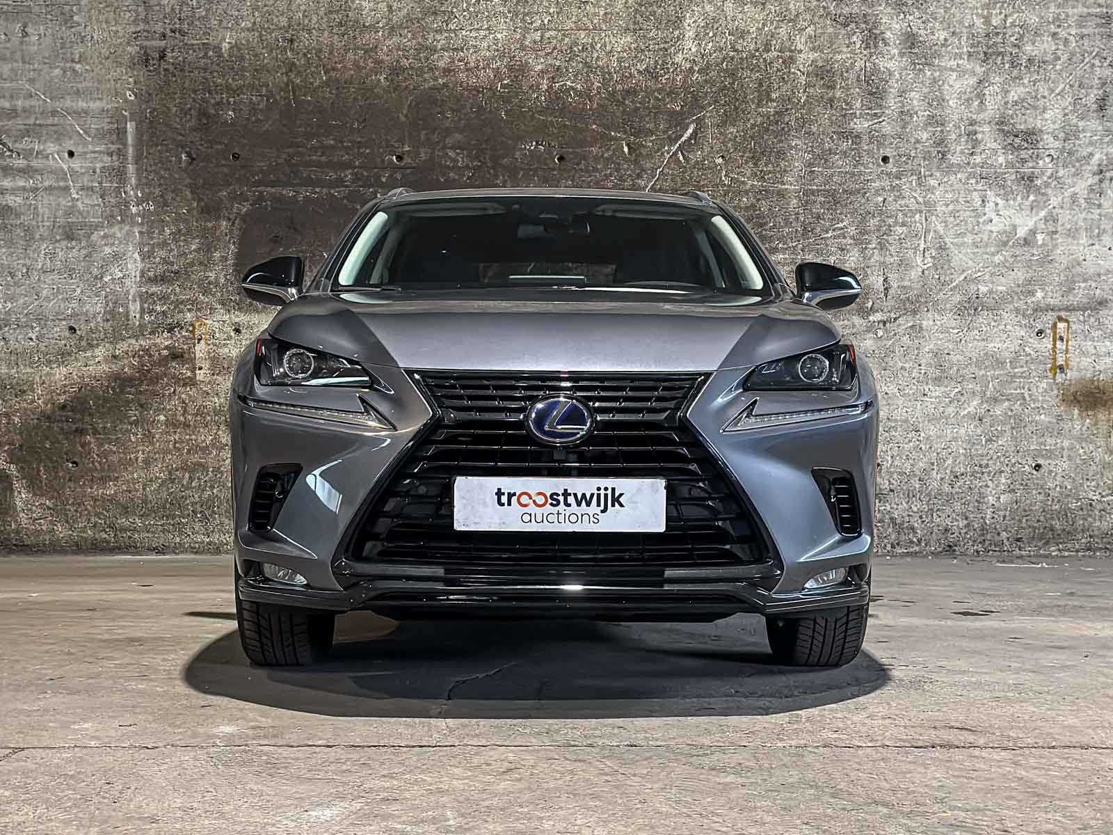Lexus NX 300h Executive Line 2.5 AWD 184pk 2021 Plug-In Hybrid, KGK-71-F